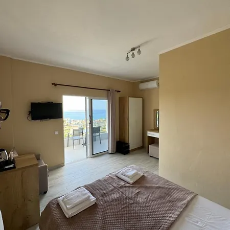 בית הארחה Alexandros צ'פרו