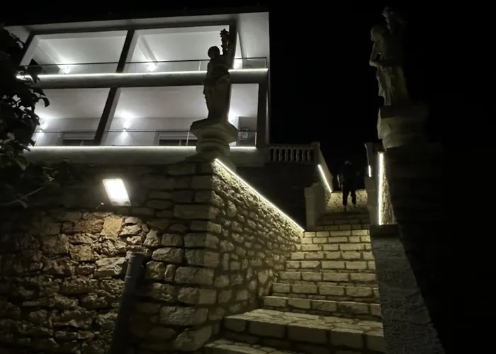 Alexandros Affittacamere 3*